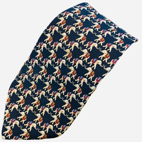 Brooks Brothers Elephant Silk Tie - Picture 1 of 3